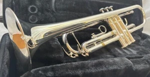 YAMAHA YTR-3335 Trumpet Silver Musical instrument Mouthpeace W/Hardcase Japan - Picture 1 of 10