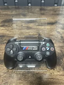 Offizieller Original-Zubehör-Hersteller Schwarz PlayStation 4 PS4 Dualshock 4 Wireless Controller. CUH-ZCYLU - Bild 1 von 9