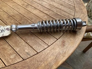 Yamaha TX 500 650 XS Rear Shock Assembly Nos 371-22210-21 1973-76 - Picture 1 of 11