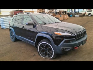Passenger Front Spindle/Knuckle Off Road Suspension Fits 14-18 CHEROKEE 6814885 - Picture 1 of 12