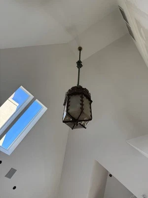 Lámpara de araña colgante antigua de renacimiento gótico Foto 1 de 3