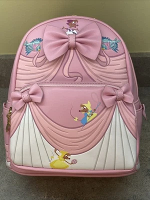 Mochila Vestido Princesa Loungefly Disney Cenicienta 70 Aniversario Rosa Nueva con Etiquetas Foto 1 de 4
