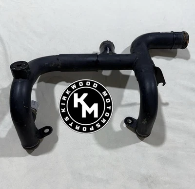 Ford Mustang Cobra 2003 2004 supercargador Eaton refrigerante intercambiable tubo cruzado Foto 1 de 4