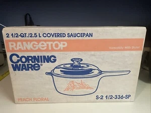 Corning Ware Peach Floral 2.5 Quart Sauce Pan 336-SP SEALED ORIGINAL BOX Vtg - Afbeelding 1 van 5