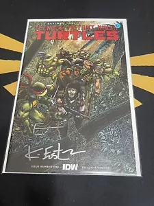 TMNT#1 NYCC 2023 Trade Dress Martial Arts Remastered SIGNED BY KEVIN EASTMAN - Picture 1 of 3
