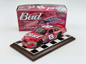 1/24 DALE EARNHARDT JR #8 BUDWEISER Bud Monte Carlo 2005 ACTION Club Car RCCA - Picture 1 of 10