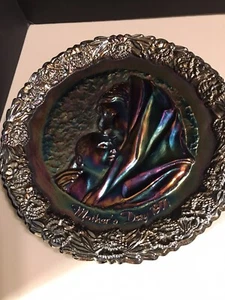 1971 Fenton Carnival Glass Mother's Day Plate #1 "Madonna with Sleeping Child"  - Picture 1 of 5