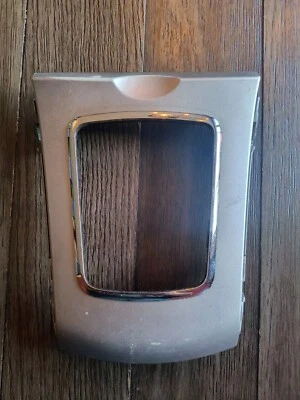 Toyota Corolla 2009-2011 cubierta de embellecedor bisel panel transmisión automática OEM  Foto 1 de 2