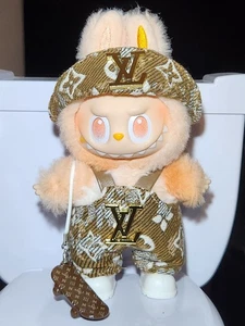 Labubu braun Overall 4-teiliges Outfit Kleidung Set - Bild 1 von 1