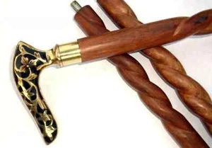 Bastón antiguo de madera estilo vintage caña maciza mango de diseño de latón - Imagen 1 de 4
