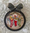 CHRISTMAS STOCKINGS Glass Dome BROOCH OR NECKLACE Vintage Card Eve Gift Presents