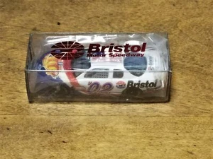2002 Racing Champions 1:64 #02 Bristol Speedway Promo Diecast Car NASCAR (N8) - Picture 1 of 4