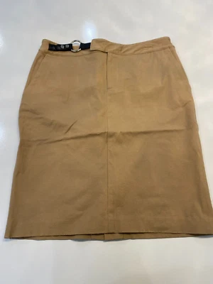 Falda lápiz Chaps talla 10 para mujer Foto 1 de 4