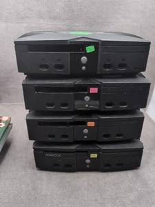 Lot of 4 Original OG Microsoft Xbox Console Only Broken As-Is Parts/Repair - Picture 1 of 7