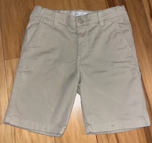 ZARA BOYS BEIGE CHINO SHORTS SIZE 9 EXCELLENT COND LD6 WORN ONCE - Picture 1 of 3
