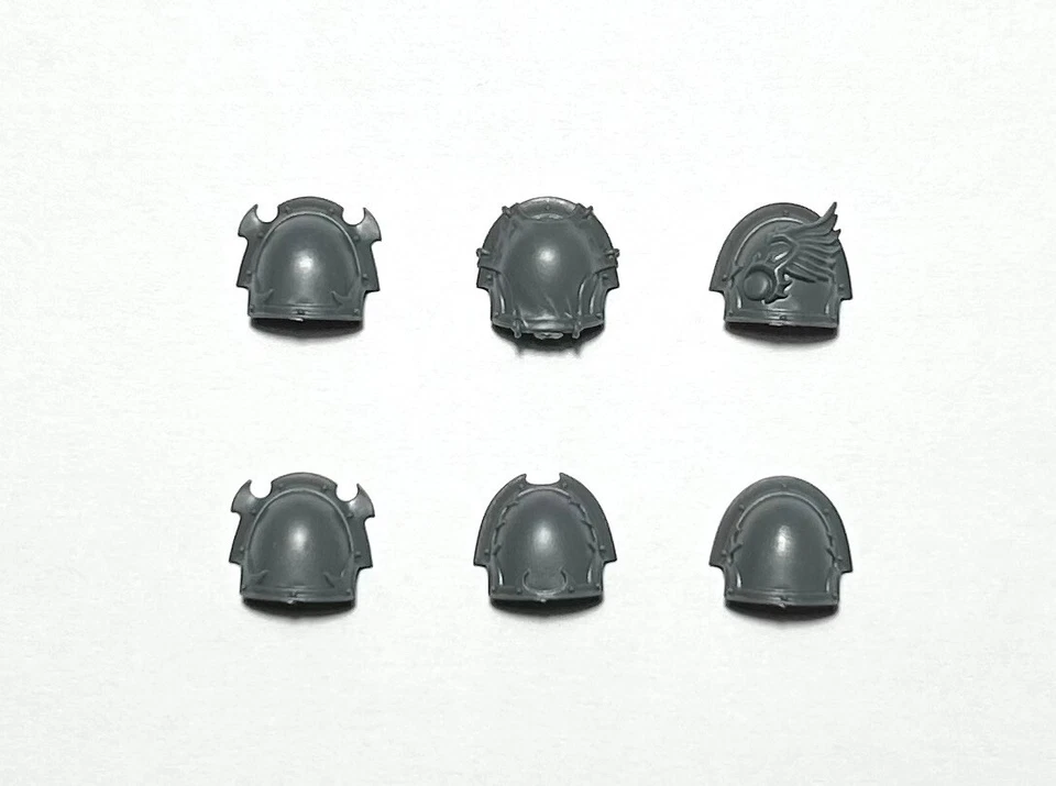 GAMES WORKSHOP Spalline per bambini Imperatori x6 - Space Marines del Caos - Warhammer 40K