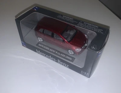 Modellino Auto Mercedes Benz Classe B In Scala 1/43 New Ray Rosso Metallizzato - Immagine 1 di 4