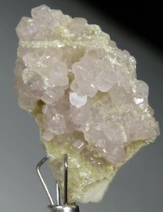 NATURAL APATITE-12 Carat Fluorapatite and feldspar from Pakistan, (Jp-65). - Picture 1 of 7