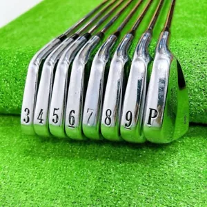 Titleist 690 MB Iron Set 8pcs 3-Pw Flex S Stiff Dynamic Gold S300 - Picture 1 of 9