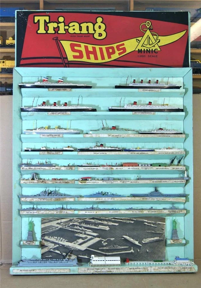 Tri-Ang Minic Naves Punto Oferta Tienda Pantalla Panel Con Naves & Accesorios Mv - Imagen 1 de 1