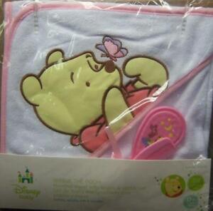 NEW WINNIE THE POOH HOODED TOWEL WITH BRUSH AND COMB
