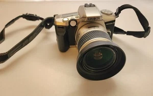 Minolta Maxxum 4 Dynax Date 35mm SLR Film Camera 35-80mm AF Zoom Lens Student - Picture 1 of 8