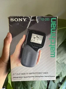 Vintage SONY WATCHMAN FD-285 TV AM/FM Stereo Tuner 2.7" Portable Flat B&W TV - Picture 1 of 18