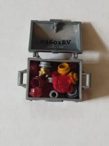 Mega Bloks Pirates of the Caribbean Pyrates ? 0360IRV Treasure Chest - Picture 1 of 4