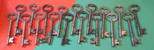 VINTAGE LOT OF 18 SKELETON KEYS HOUSE DOOR LOCK MORE LISTED HERE WKG READ BELOW - Picture 1 of 1
