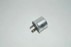 UD24551 BENTLEY & ROLLS ROYCE Indicator Flasher Relay 1980-1990 - Picture 1 of 5