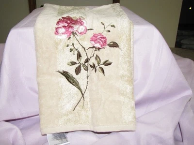 CROSCILL BORDADO ROSA FLORES CHAMPAGNE (1) TOALLA DE MANO "NUEVO" Foto 1 de 2