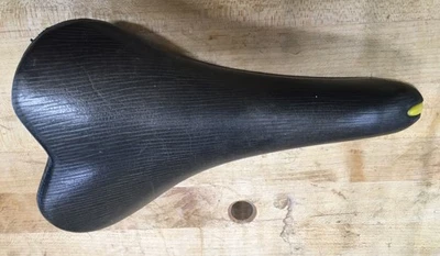 Sillín vintage Selle Italia Turbo Matic amarillo asiento turboomático Foto 1 de 4