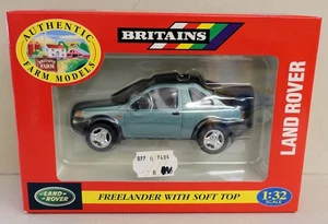 BRITAINS 1:32 Land Rover Freelander soft top rot top erhalten in OVP - Picture 1 of 1