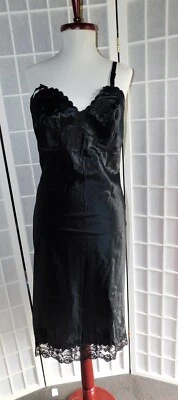 Vestido enagua completo Shadowline negro, talla 36, nailon, tafetán (funciona pequeño) Foto 1 de 4