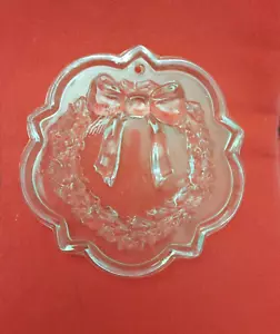 Fostoria ~ Clear Pressed Glass Christmas Ornament ~ Wreath 3.25" ~ Very Nice - Picture 1 of 6