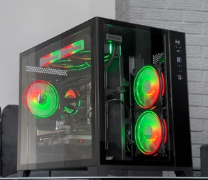 Ultimate Gaming PC AMD Ryzen 5 9600X 6-Core, RTX 4060, 32GB DDR5, 1TB NVME SSD - Bild 1 von 8