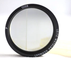 LEICA LEITZ WETZLAR 54MM  13359 POLARIZING CAMERA LENS FILTER WITH CASE - Picture 1 of 2