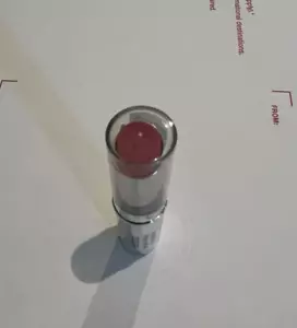CoverGirl Outlast Longwear+Moisture Lipstick 920 Red Revenge - Picture 1 of 2