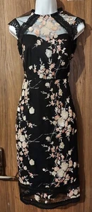 LIPSY Midikleid einfarbig bestickt Spitze - UK 6 / EU 34 - Bild 1 von 12