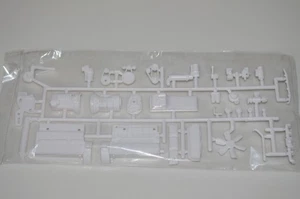 AMT PETERBILT 359 X-COUNTRY HAULER 1477M ⭐PIEZAS⭐ MOTOR Y TRANNY+MÁS 1:25 - Imagen 1 de 3