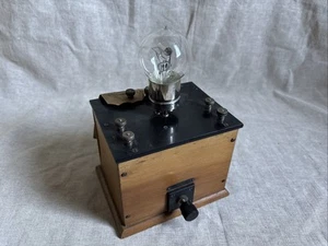 BF TSF Radio Verstärkerblock 1925. La Radio Industrie. 1 Außenlampe. - Bild 1 von 8