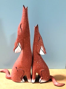 Wooden Hand Painted Howling Coyotes/Wolves Statue - Picture 1 of 8