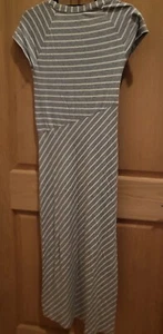 Gorgeous Athleta Maxi Dress Womens XS Maxi Gray Striped - Picture 1 of 14