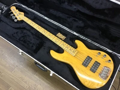 G&L L2000 N M Electric bass guitar - Image 1 of 4