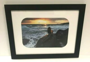 Fotografía de Sirena Dorada de Jason Rocas del Océano Crashing Puesta de Sol Enmarcada con Certificado de Autenticidad - Imagen 1 de 5