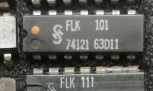 SN 74121 FLK101 TI Monostabiler Multivibrator mit Schmitt-Trigger-Eingängen NOS* - Bild 1 von 1
