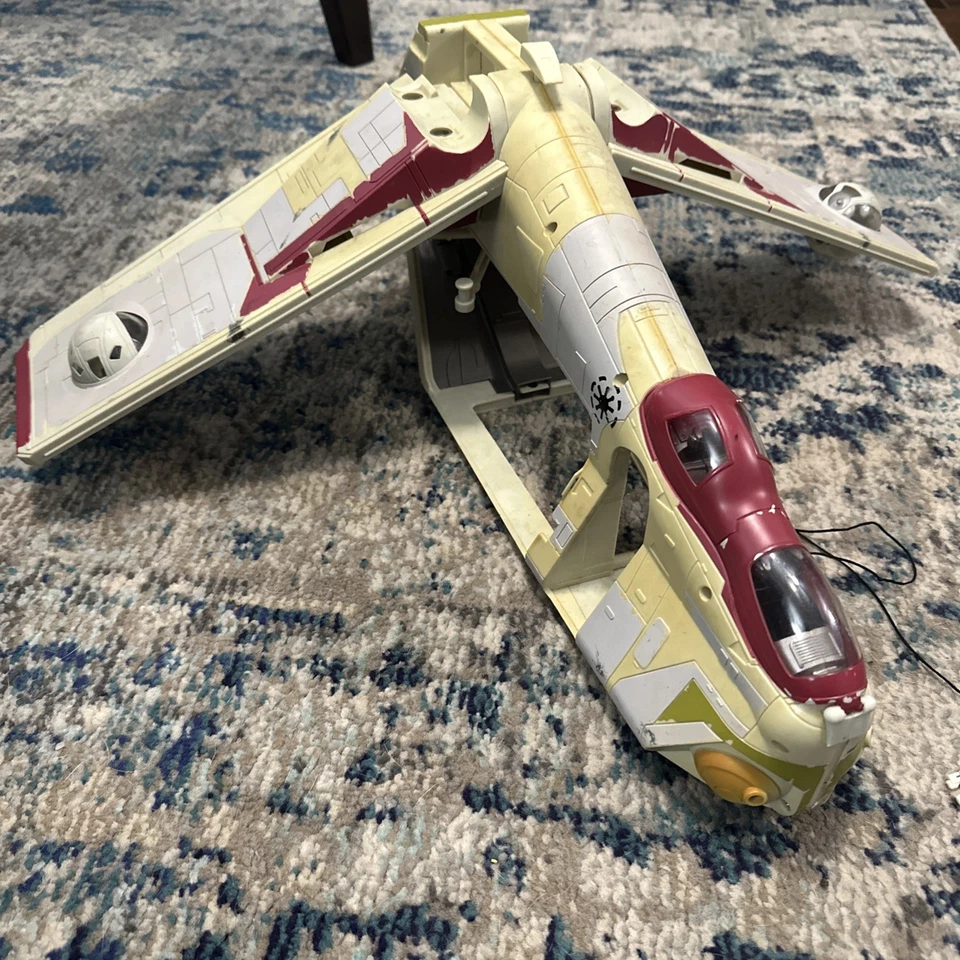 Star Wars Attack of the Clones Republic Gunship 2002 piezas faltantes incompletas Foto 1 de 3