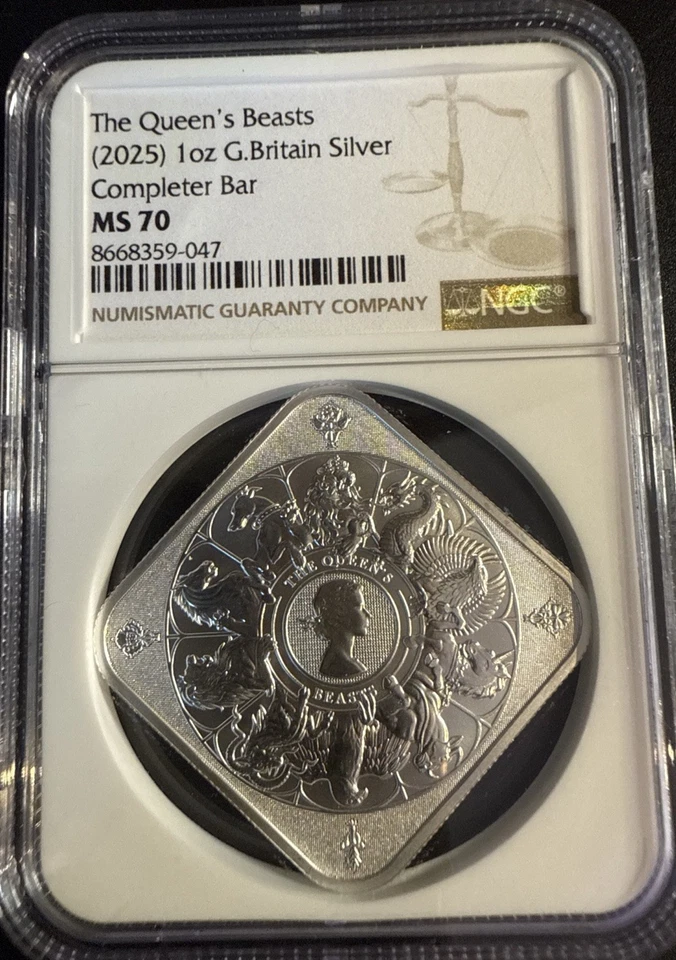 1 oz 2025 Queen’s Beasts Great Britain Silver COMPLETER Silver Bar NGC MS70 - Image 1 of 4