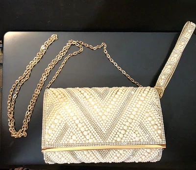 INC International Concepts Caitlinn Mini Bolso sin asas con cuentas Bandolera Perla RS Cartera Foto 1 de 4