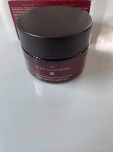 RITUALS The Ritual Of Ayurveda Rejuvenating Pink Salt Scrub 125g FREE mit - Picture 1 of 3
